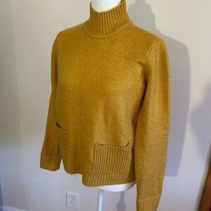 Women's rich gold tone sweater by Marled reunited clothing in small